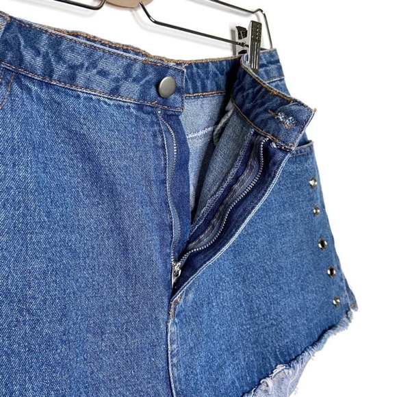 NWT Honey Punch High Waisted Denim Cut Off Shorts - Picture 10 of 10